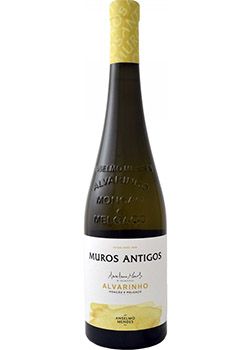 Muros Antigos by Anselmo Mendes Alvarinho White Wine 2017 -Vinho Verde (Green Wine) - 750ml
